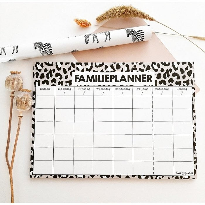 Familienplaner Leopard |Annie mit dem Bambus
